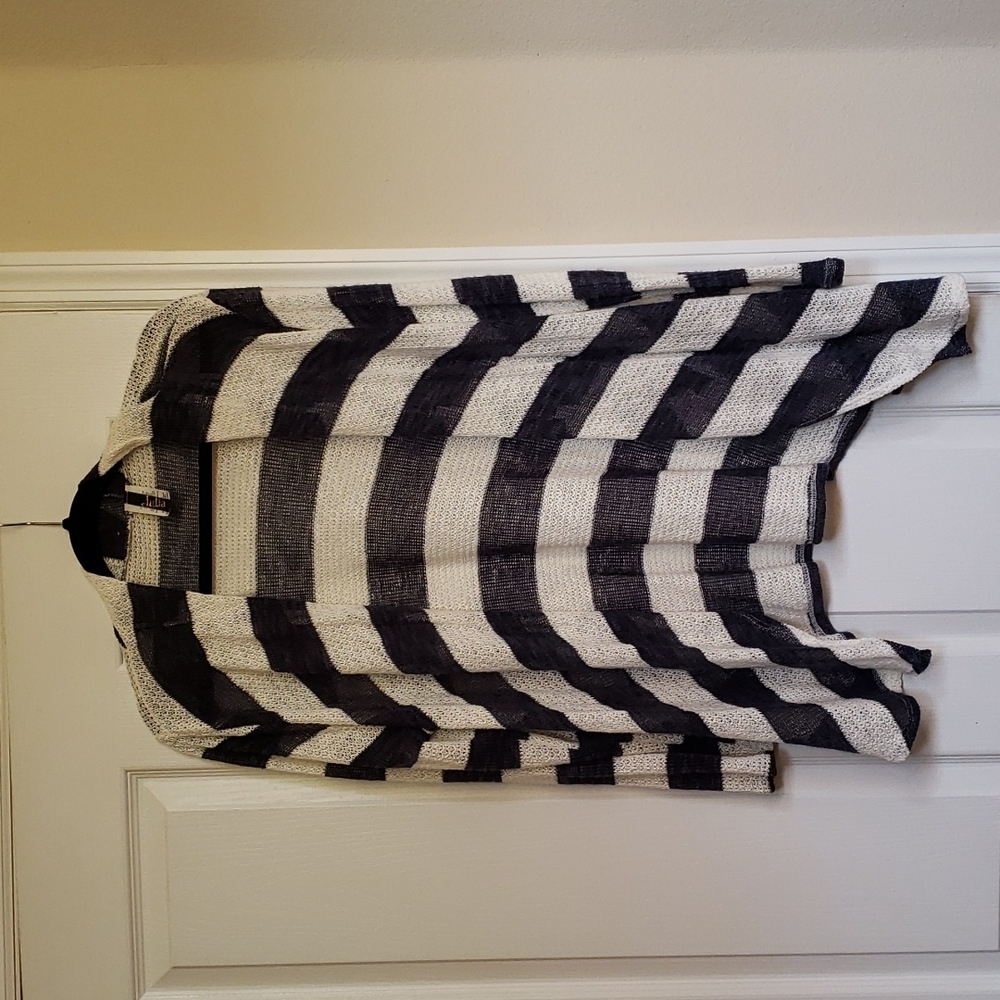Women's sweater